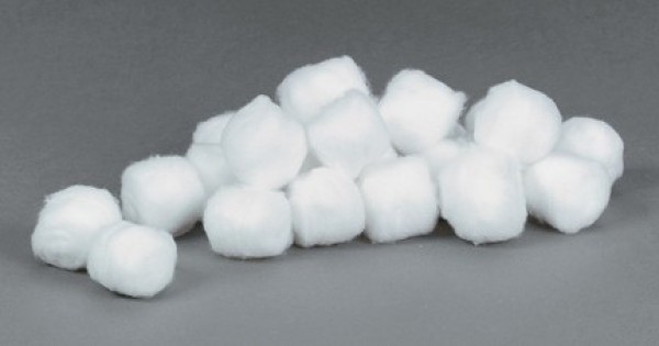 Medium cotton balls
